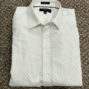 Banana republic dress untucked shirt. Size medium.